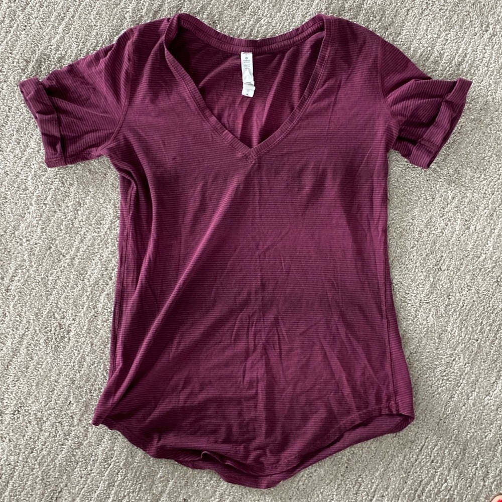 Lululemon Love V-Neck T-shirt